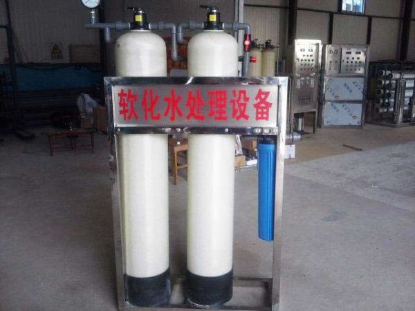 一用一备软水器